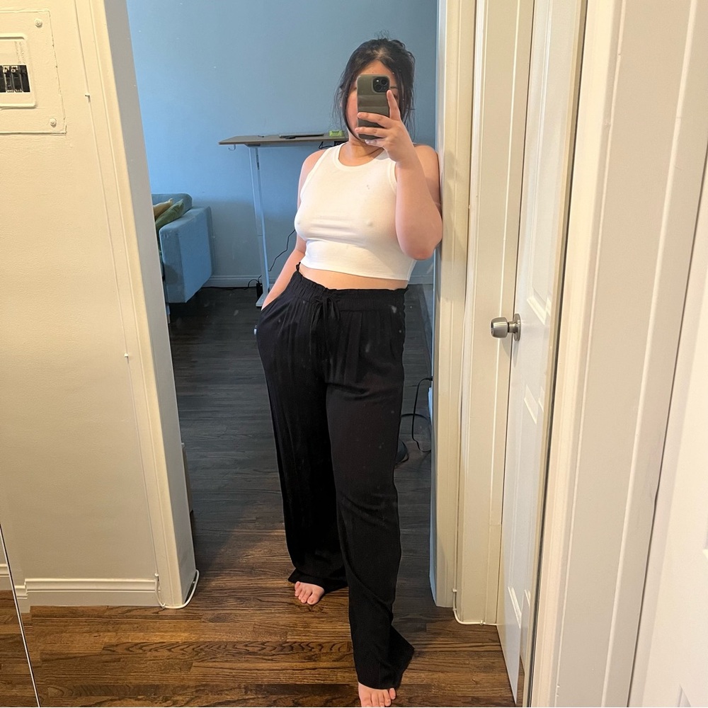 H&M black high rise wide leg pants - Picture 3 of 6